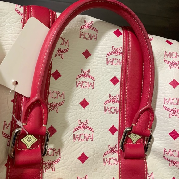 MCM pink and White Boston. - Picture 4 of 4
